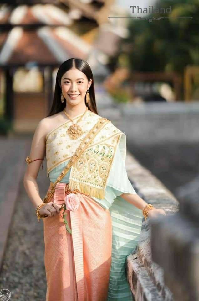 Sbai Thai dress: Thailand ðđðāļāļļāļāđāļāļĒāļāļąāļāļĢāļāļĢāļĢāļāļī