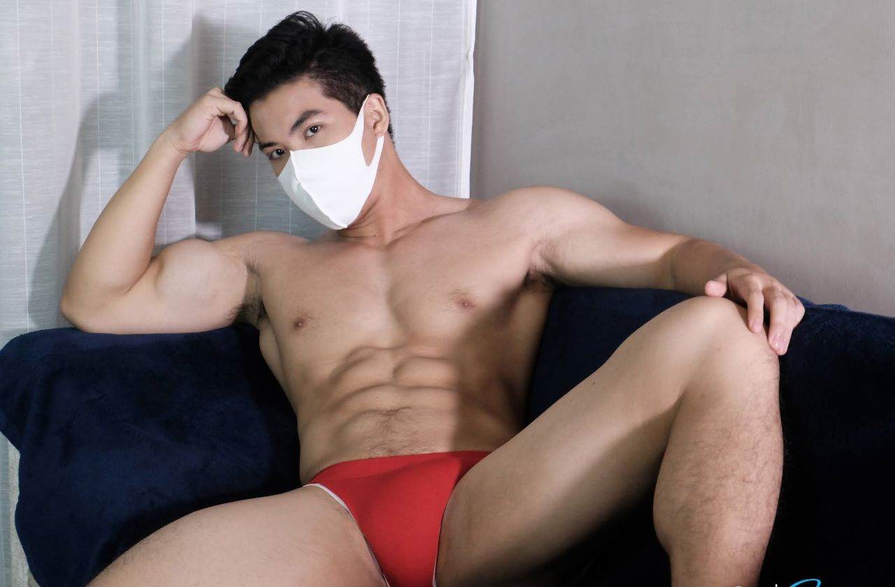 หนุ่มหล่อขึ้นปก 991