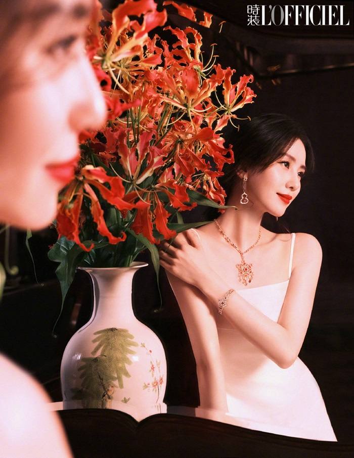 liu shi shi @ L&rsquo;Officiel China May 2021