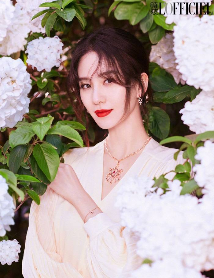 liu shi shi @ L&rsquo;Officiel China May 2021