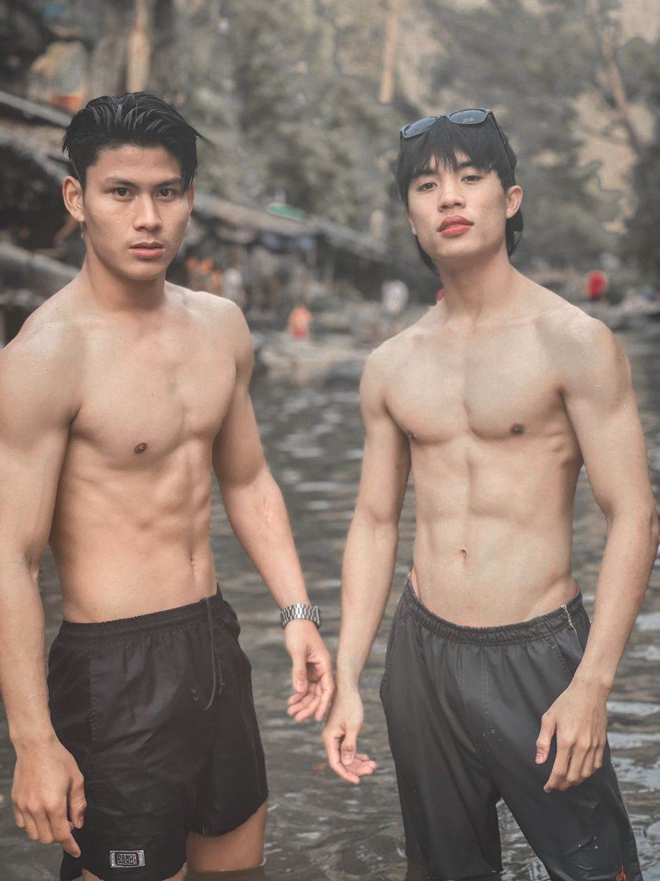 แน่นมาก