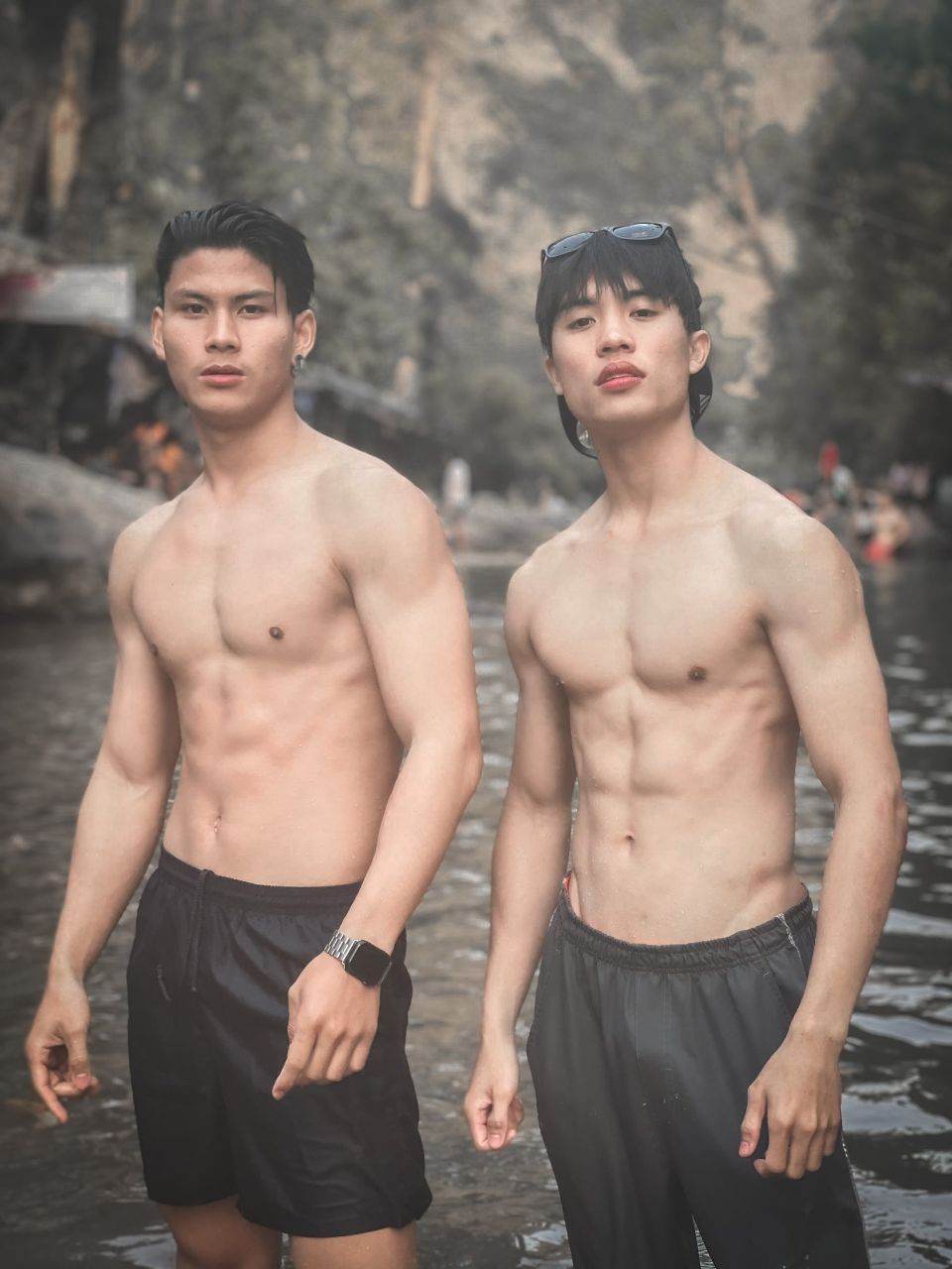 แน่นมาก