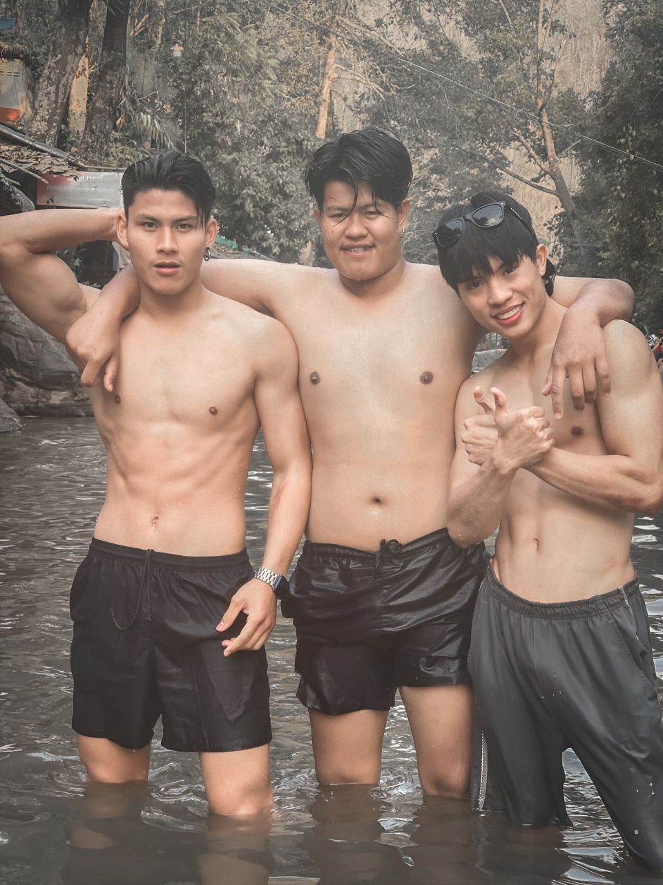 แน่นมาก