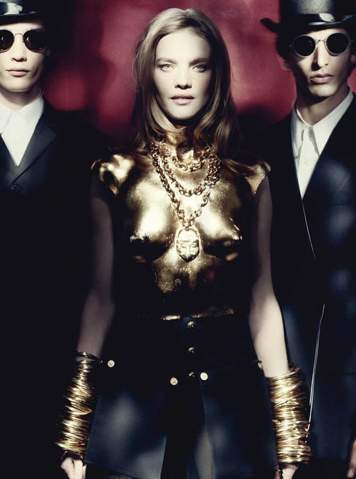 Natalia Vodianova @ Vogue Italia April 2021