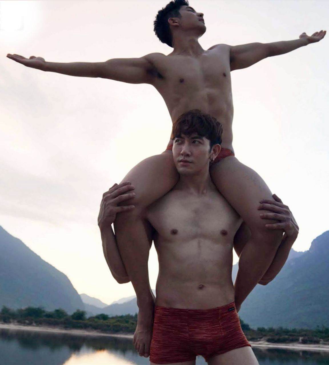 คู่เสียวเต็มสูบ