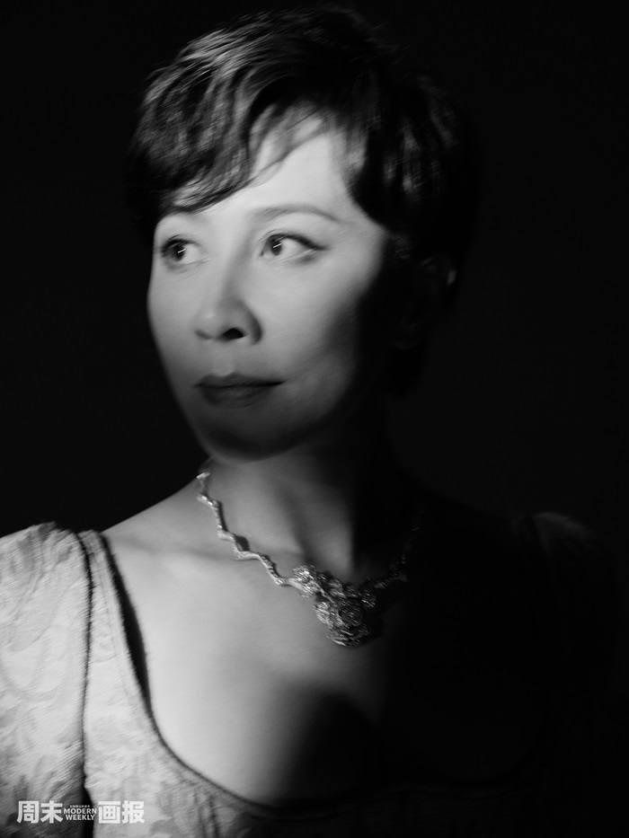 Carina Lau @ Modern Weekly China May 2021