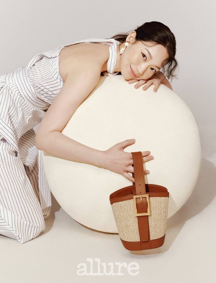 Shin Min Ah @ Allure Korea May 2021