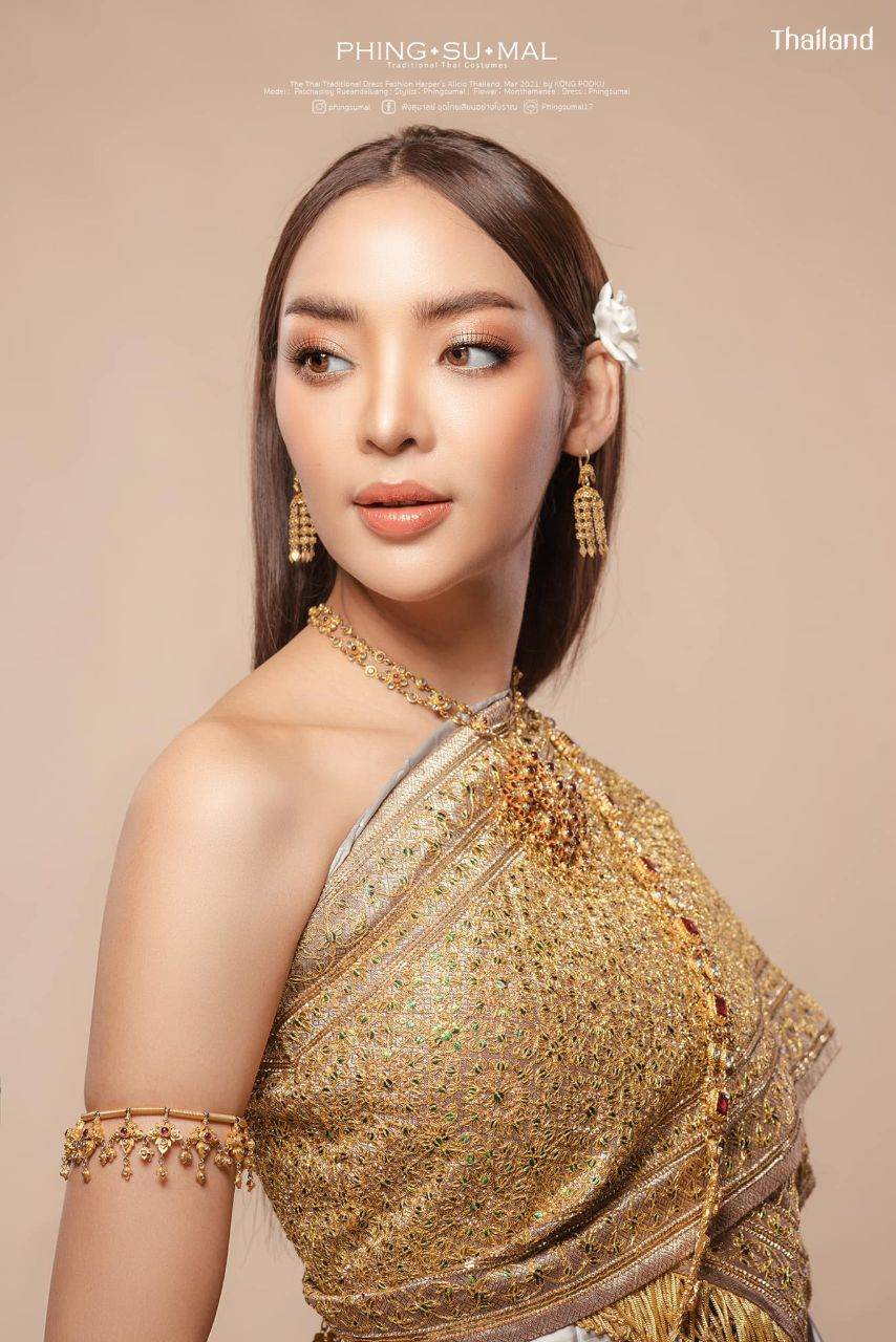 Thai traditional costume, ชุดไทย | THAILAND 🇹🇭