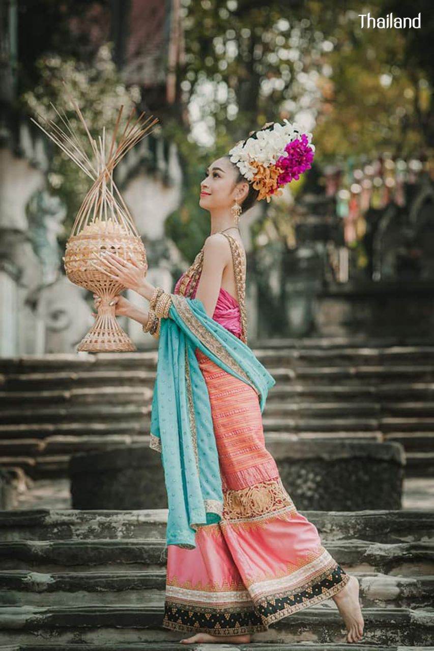 ล้านนาอารยะ, Lanna traditional costume | THAILAND 🇹🇭