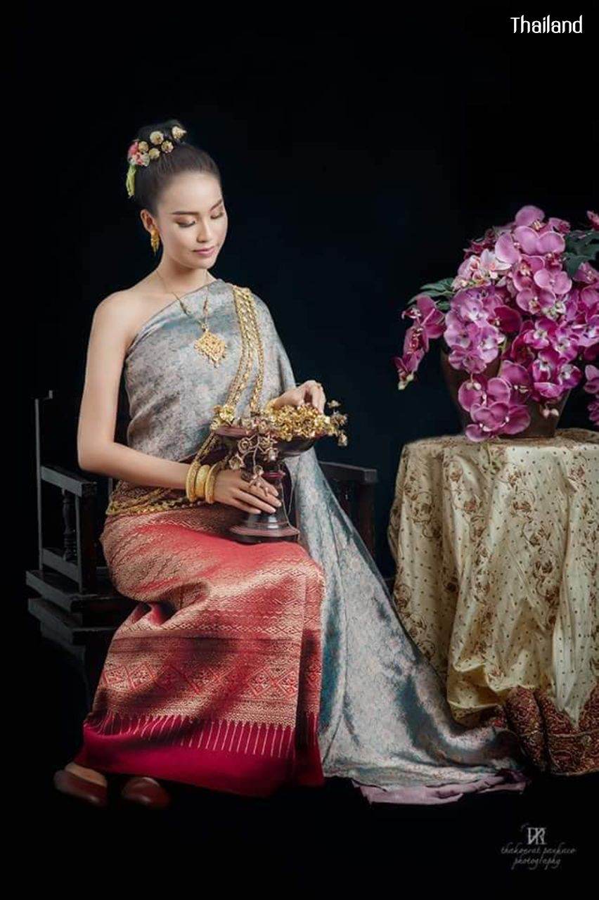 ล้านนาอารยะ, Lanna traditional costume | THAILAND 🇹🇭
