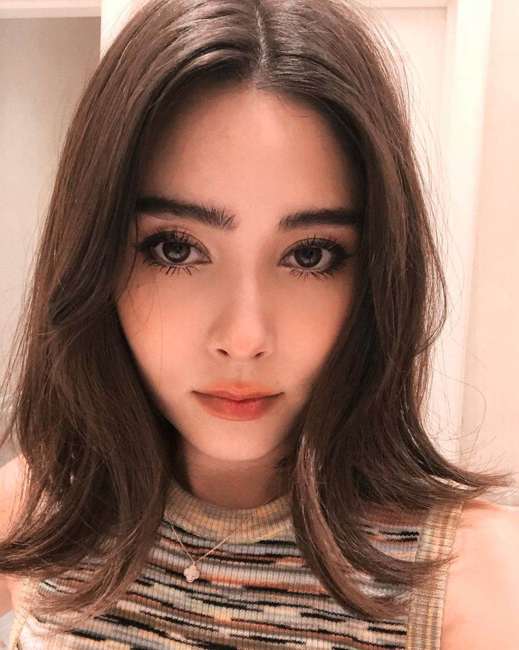 มิลลี่ คามิลล่า เรื่อง เรือนพะยอม