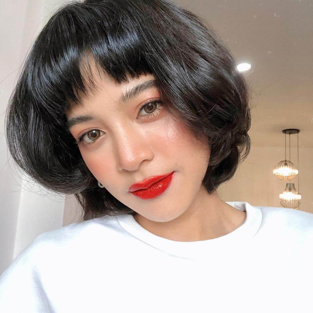 สายป่าน อภิญญา เรื่อง ปาก