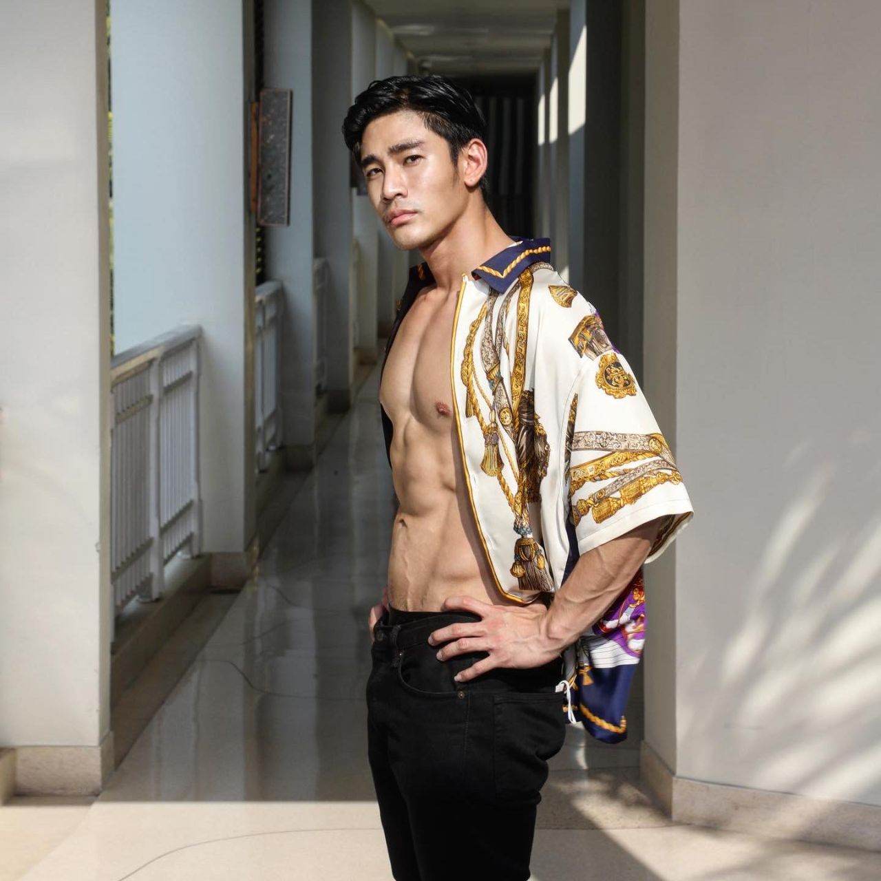 ชายหล่อ หุ่นแซ่บ 19