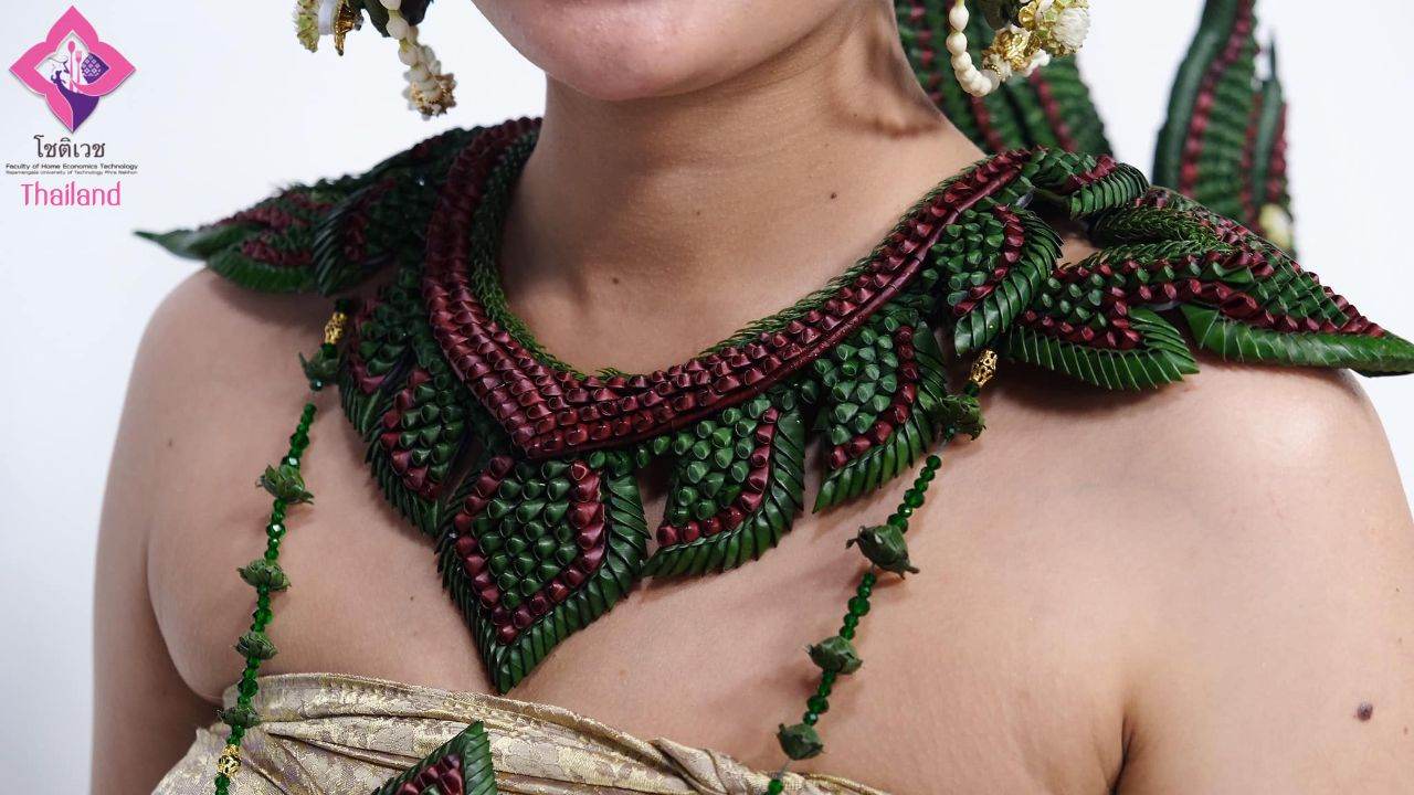 Thai Floral Jewelry "กินรี" | THAILAND 🇹🇭