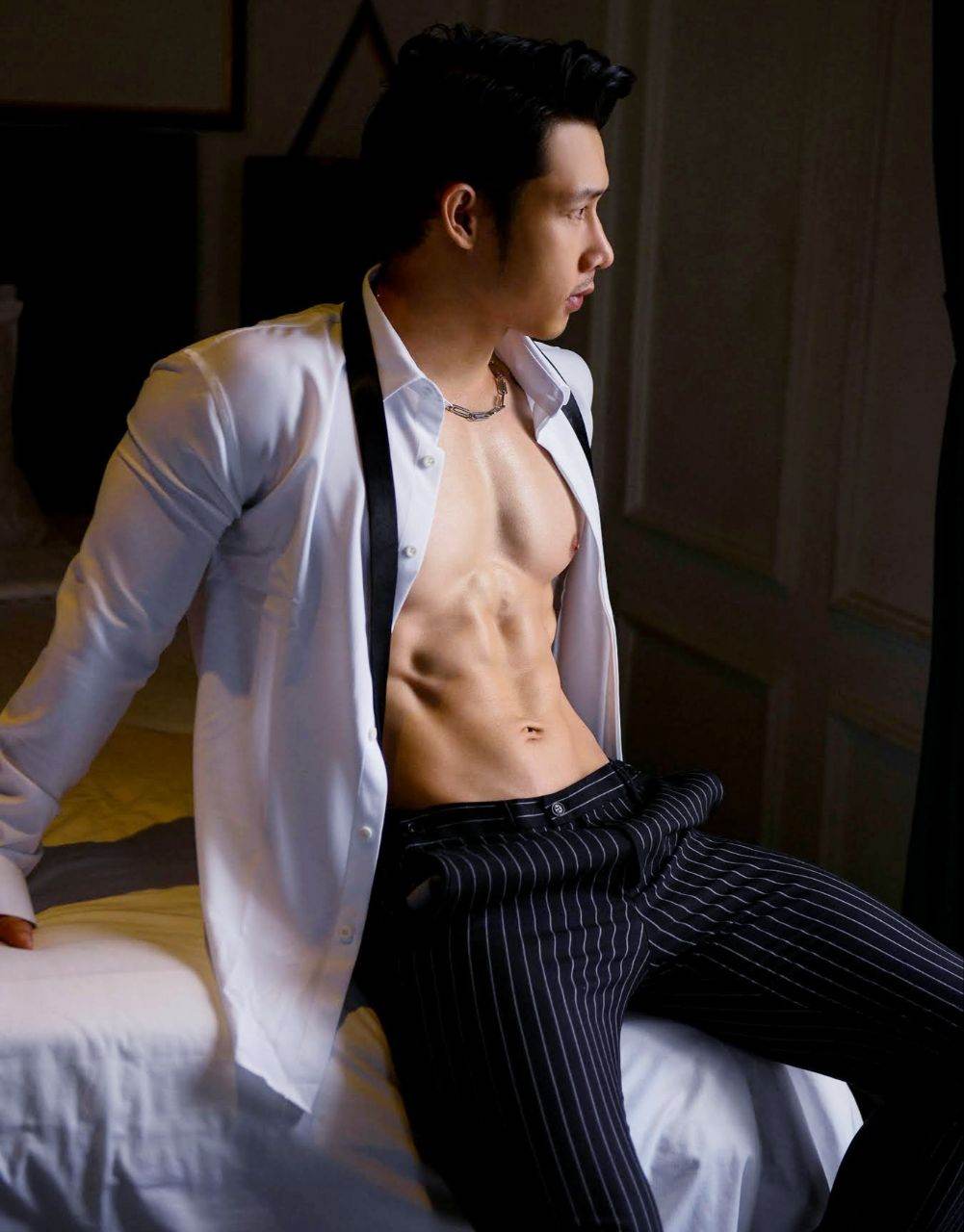 เมือกMAN