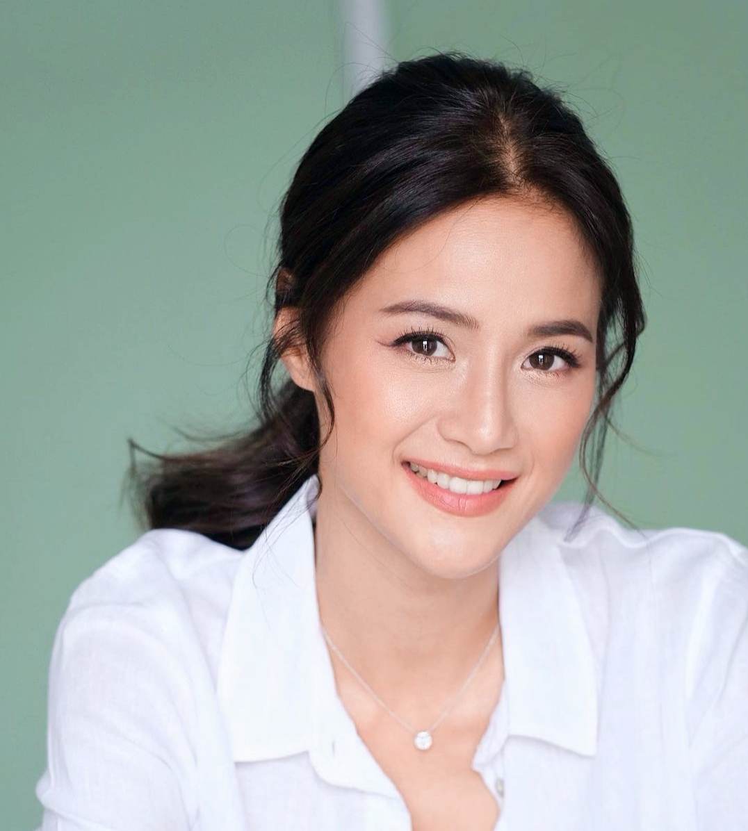 น้ำฝน กุลณัฐ เรื่อง ค้นรักสุดขอบฟ้า