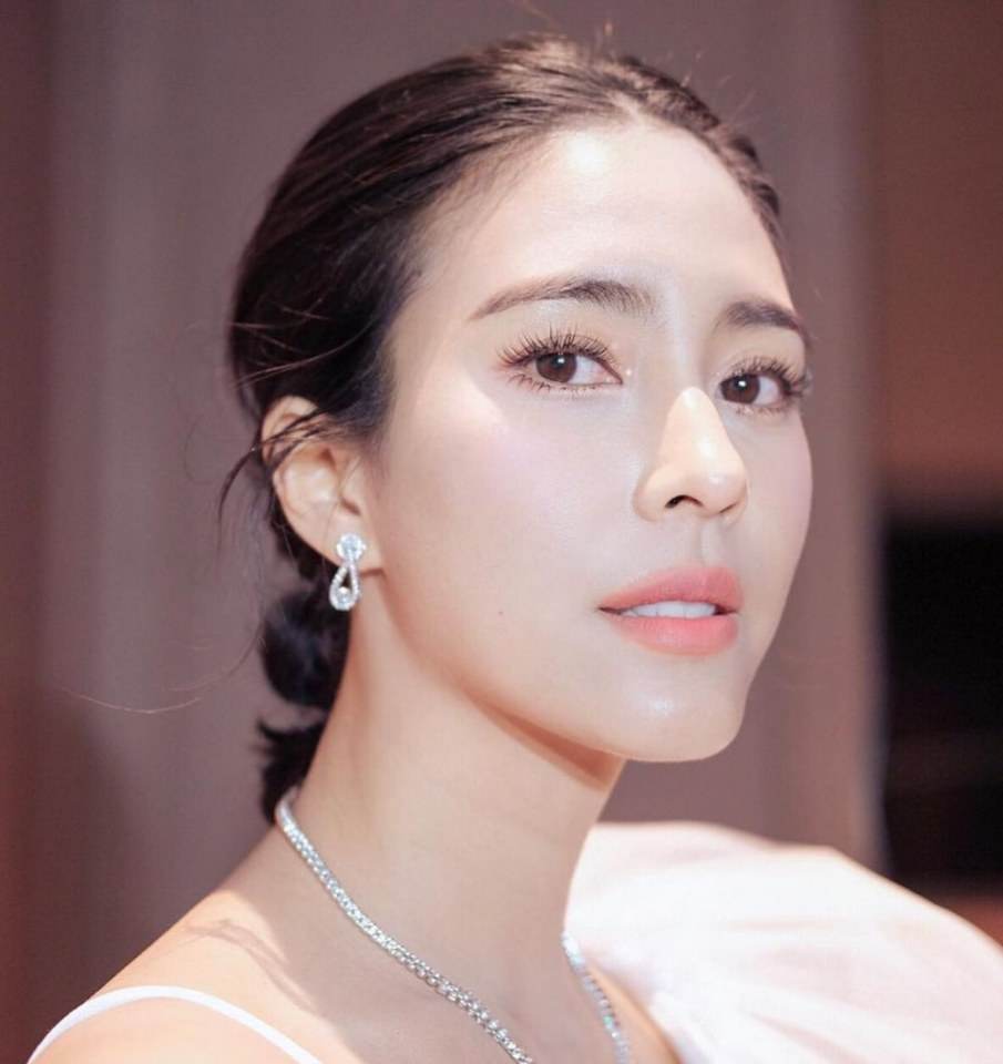 จุ๋ย วรัทยา เรื่อง ตลาดน้ำดำเนินรัก