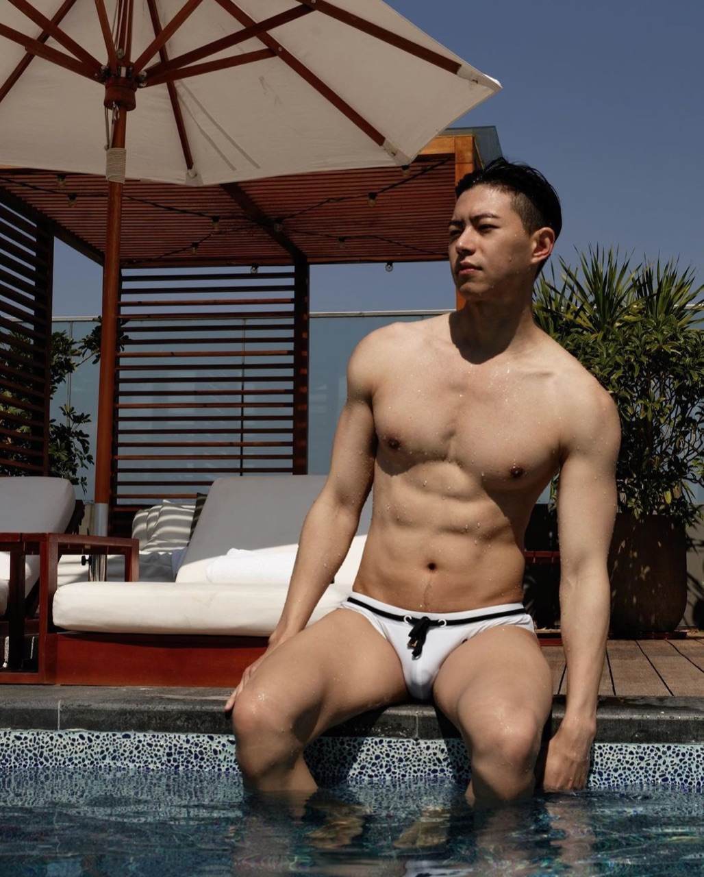 ชายหล่อ หุ่นแซ่บ 20