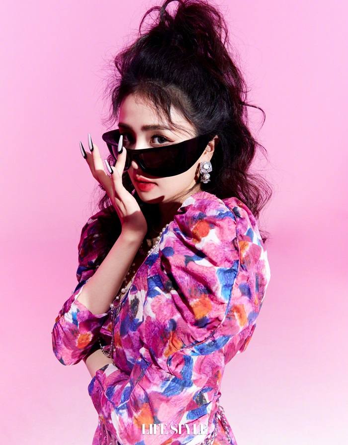Bai Lu @ Lifestyle China May 2021