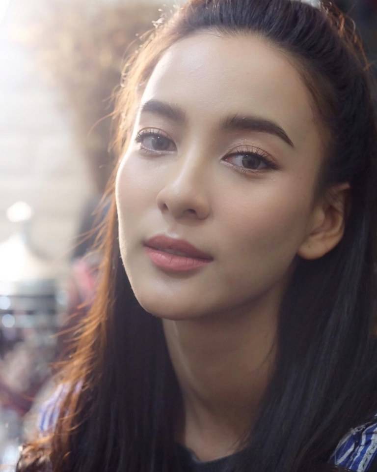 กรีน อัษฎาพร เรื่อง สลัดโสดคอมปานี