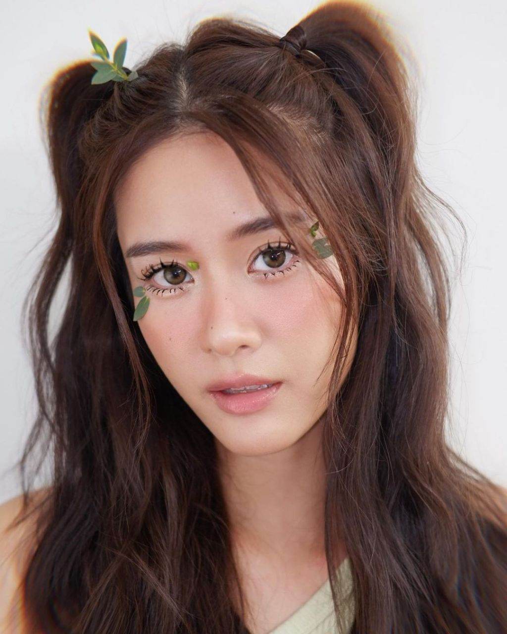 แพรว เฌอมาวีร์ เรื่อง กำนันหญิง