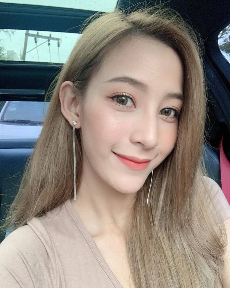 แจมมี ปาณิชดา เรื่อง สื่อสองโลก