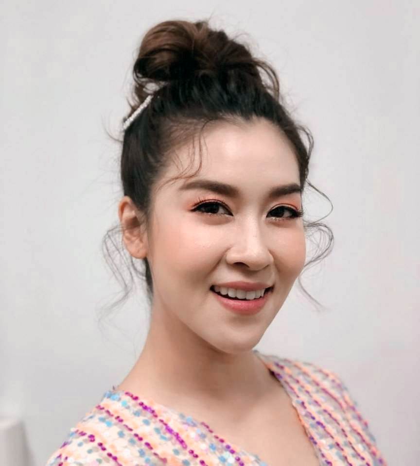เชียร์ ฑิฆัมพร เรื่อง แสบสลับขั้ว