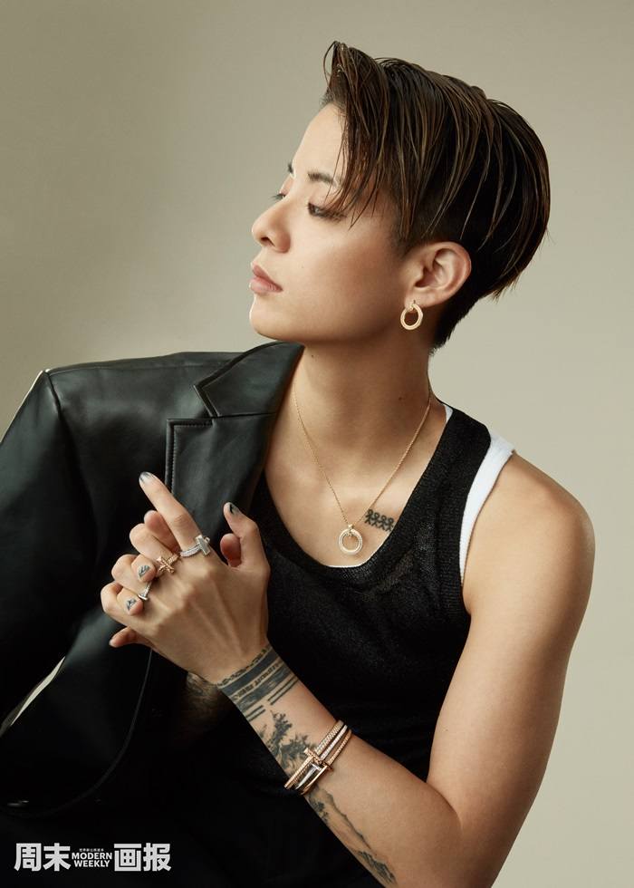 Amber Liu @ Modern Weekly China May 2021