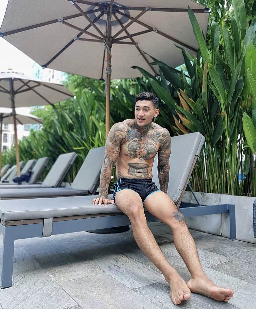 หล่อลอยสัก <<19>>