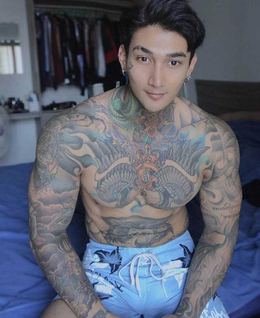 หล่อลอยสัก <<19>>