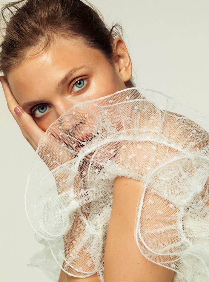Constance Jablonski @ Harper&rsquo;s Bazaar UK May 2021