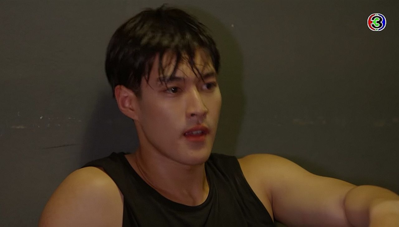 "ภณ-กระทิง" คู่จิ้นคู่ใหม่จาก "พราวมุก"