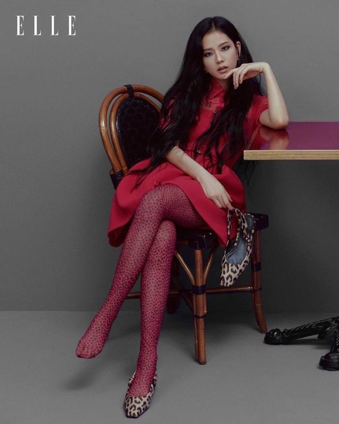 Jisoo @ Elle HK June 2021