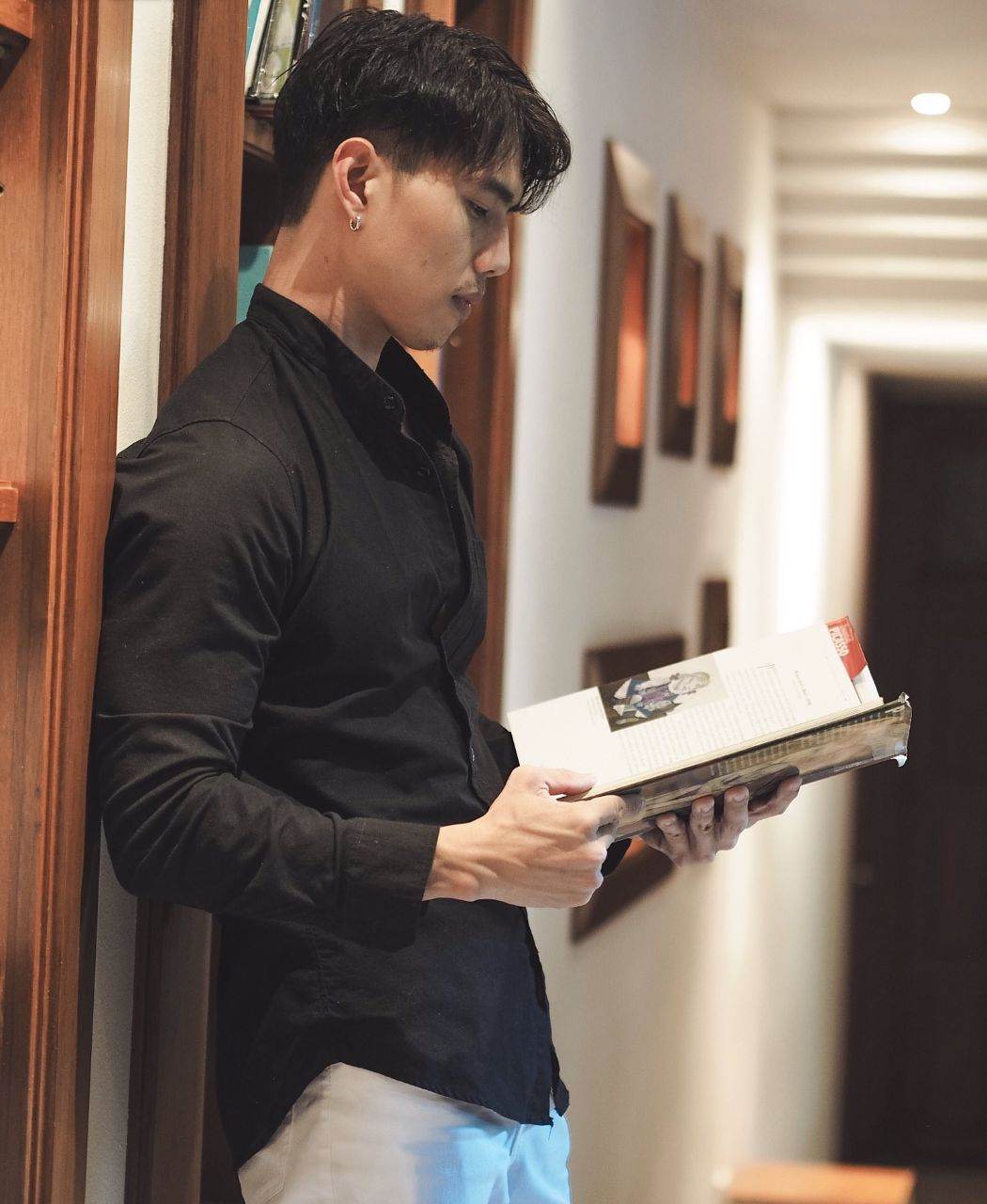 หนุ่มหล่อขึ้นปก 1009.2