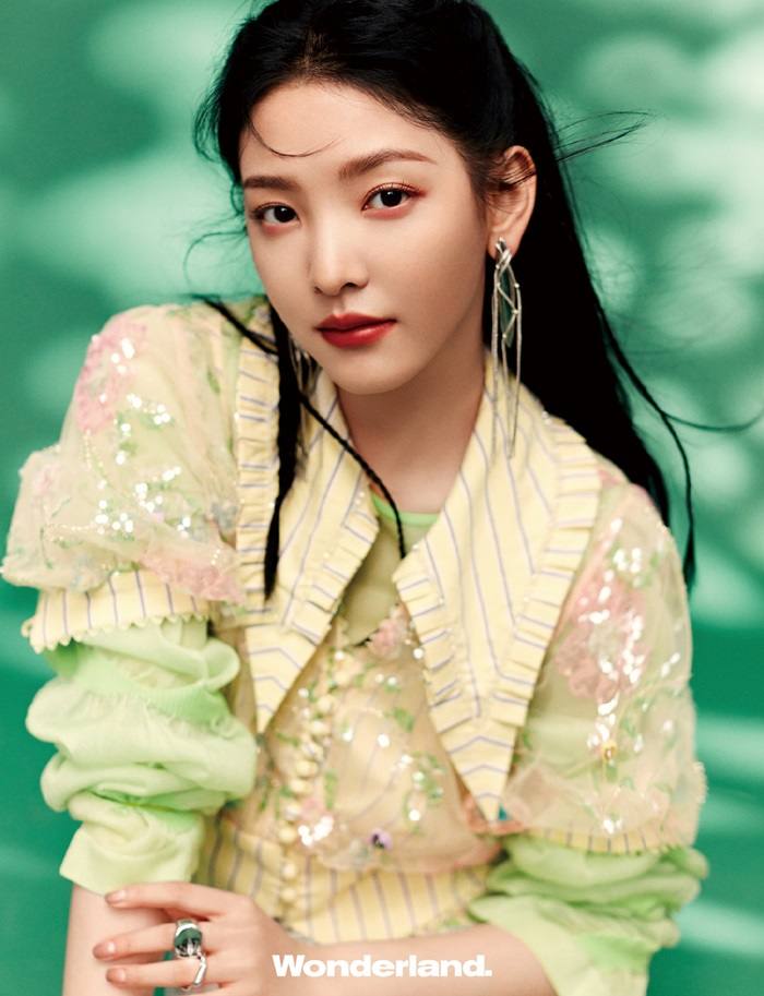 Zhang Ruonan @ Wonderland China June 2021