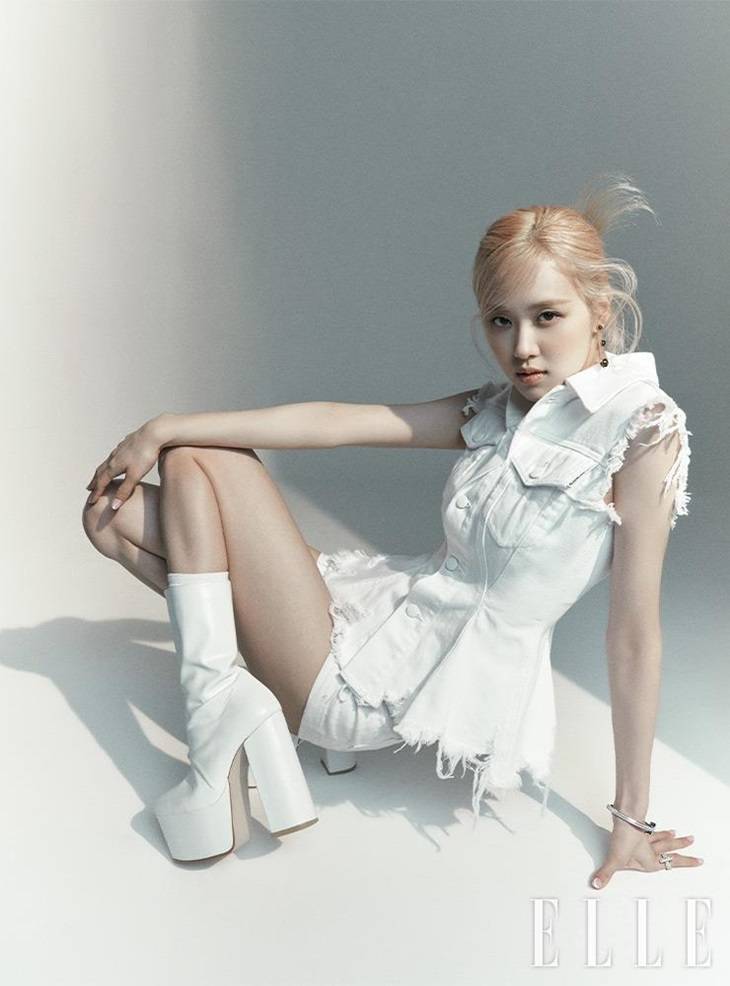 Ros&eacute; @ Elle Korea June 2021