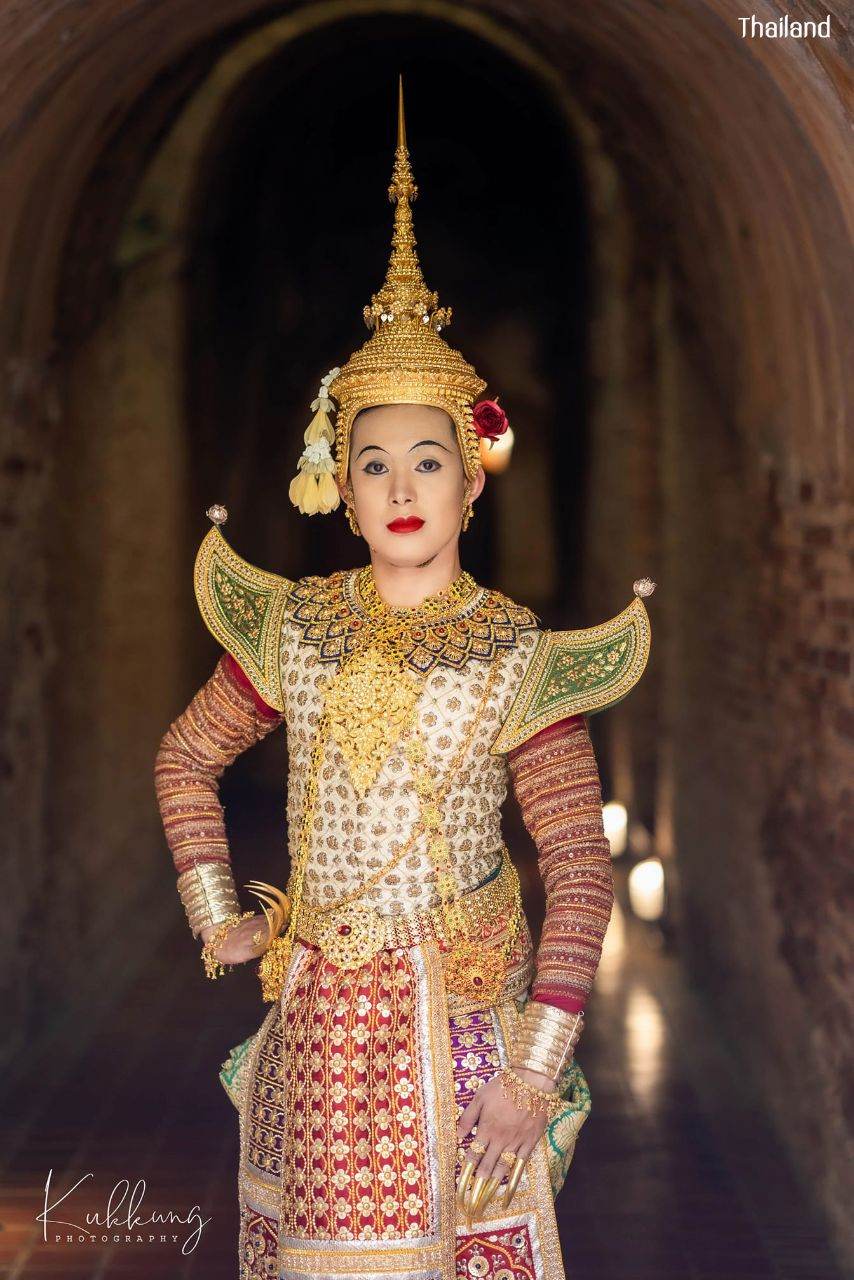 Thai dance according to the style of the reign of King Rama IV of Siam | THAILAND 🇹🇭