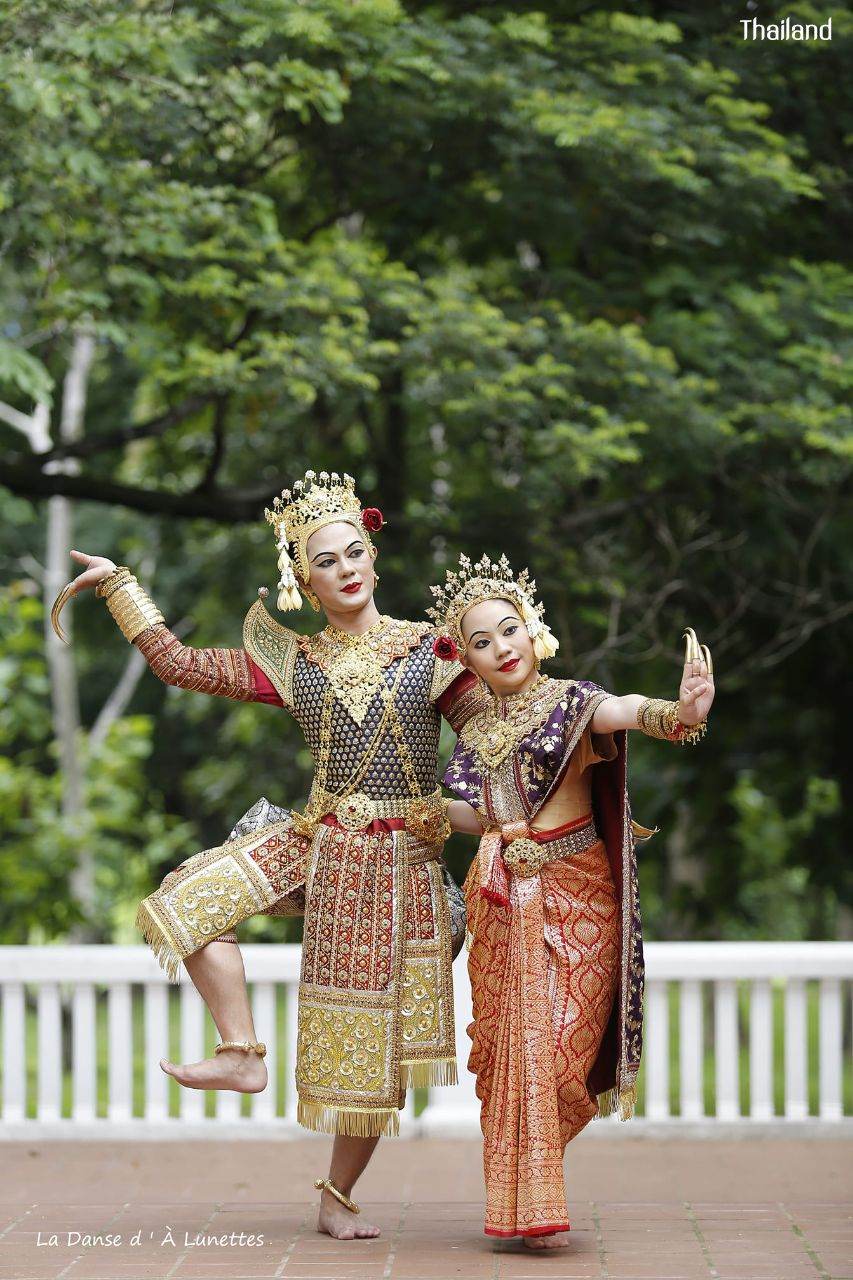 Thai dance according to the style of the reign of King Rama IV of Siam | THAILAND 🇹🇭