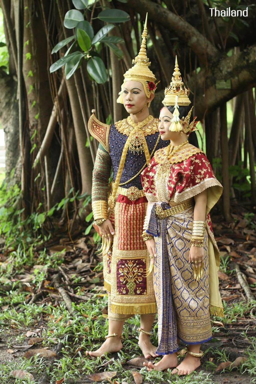 Thai dance according to the style of the reign of King Rama IV of Siam | THAILAND 🇹🇭