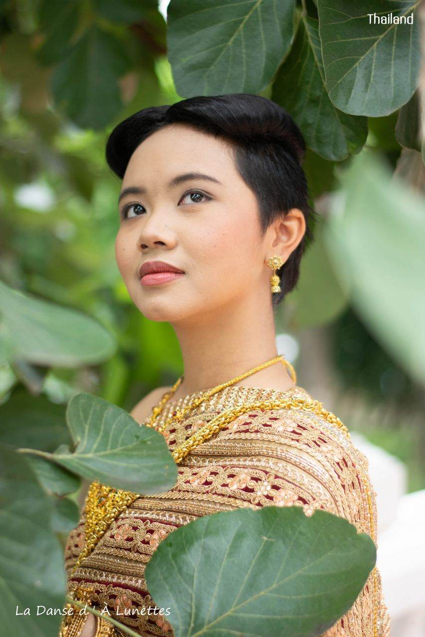 Thai costume during the reign of King Rama IV of Siam | THAILAND 🇹🇭