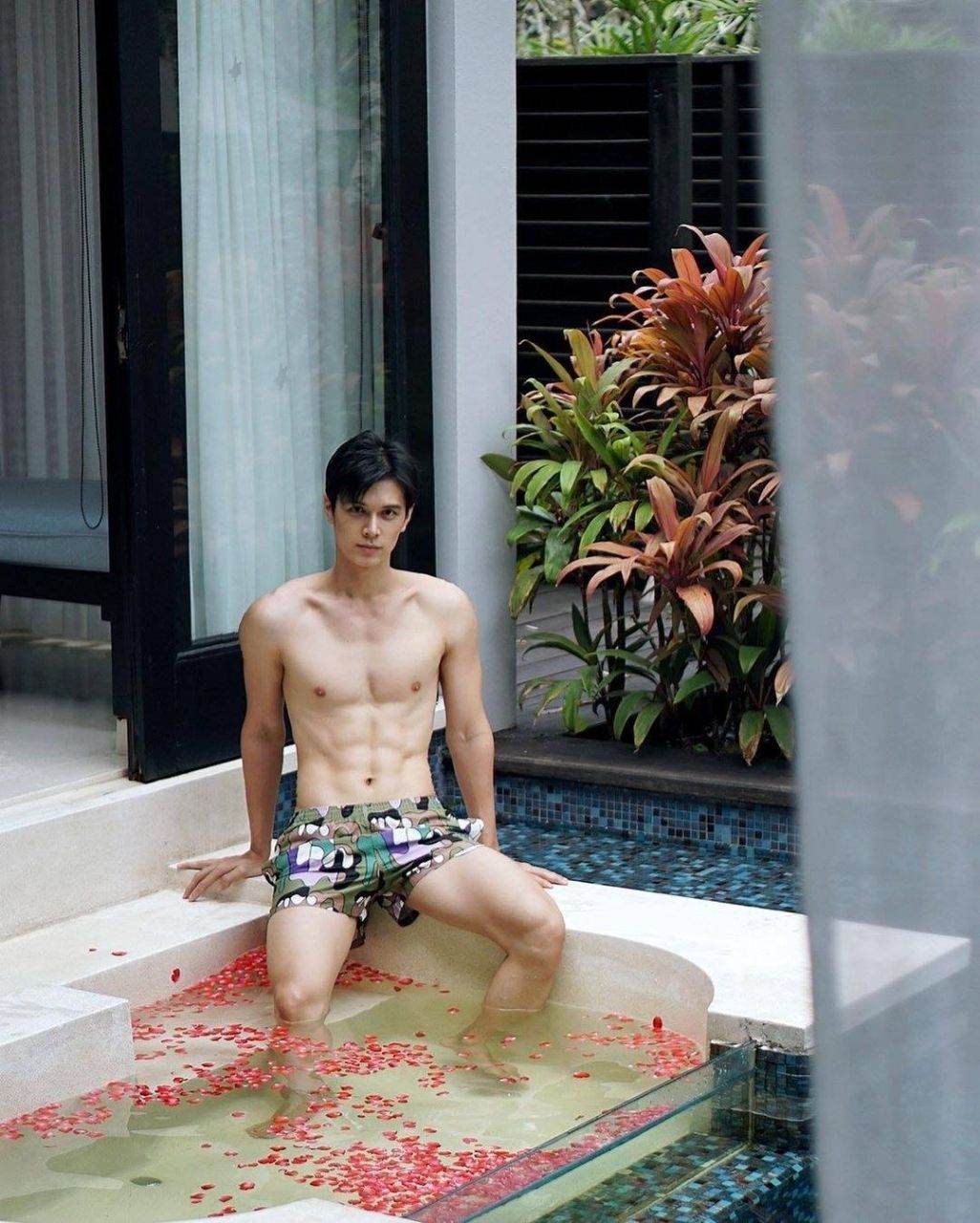 ร้อนร้อน ถอดถอด ( 4 )