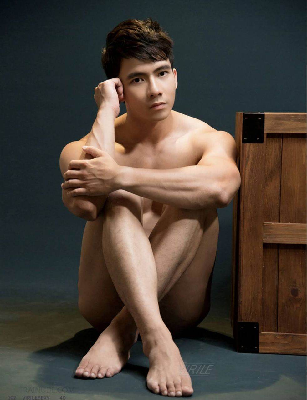 หนุ่มหล่อขึ้นปก 1016.4