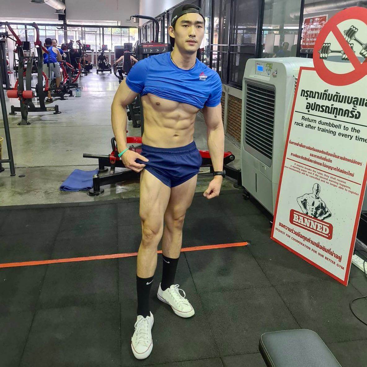ชายหล่อ หุ่นแซ่บ 21