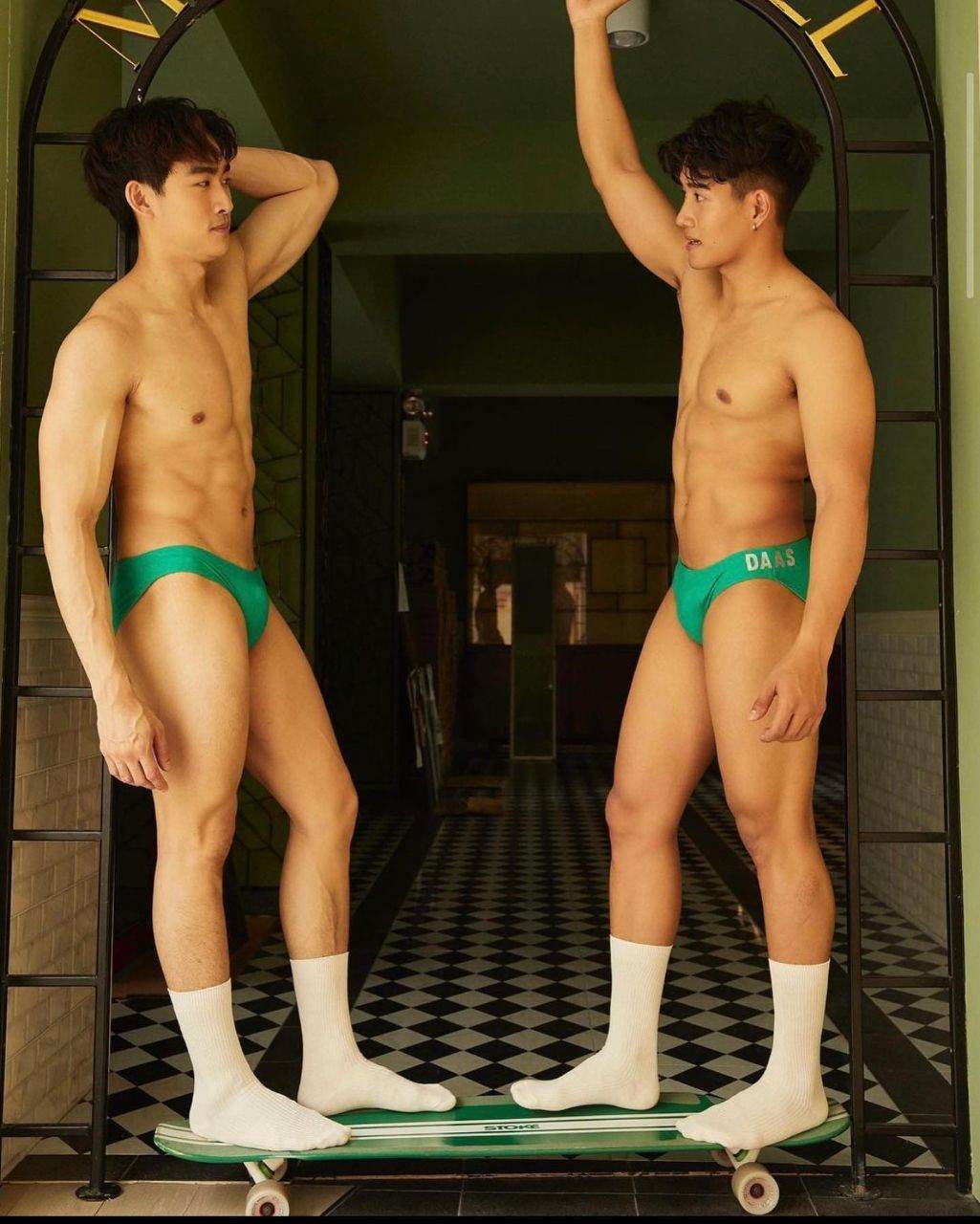 ชายหล่อ หุ่นแซ่บ 21