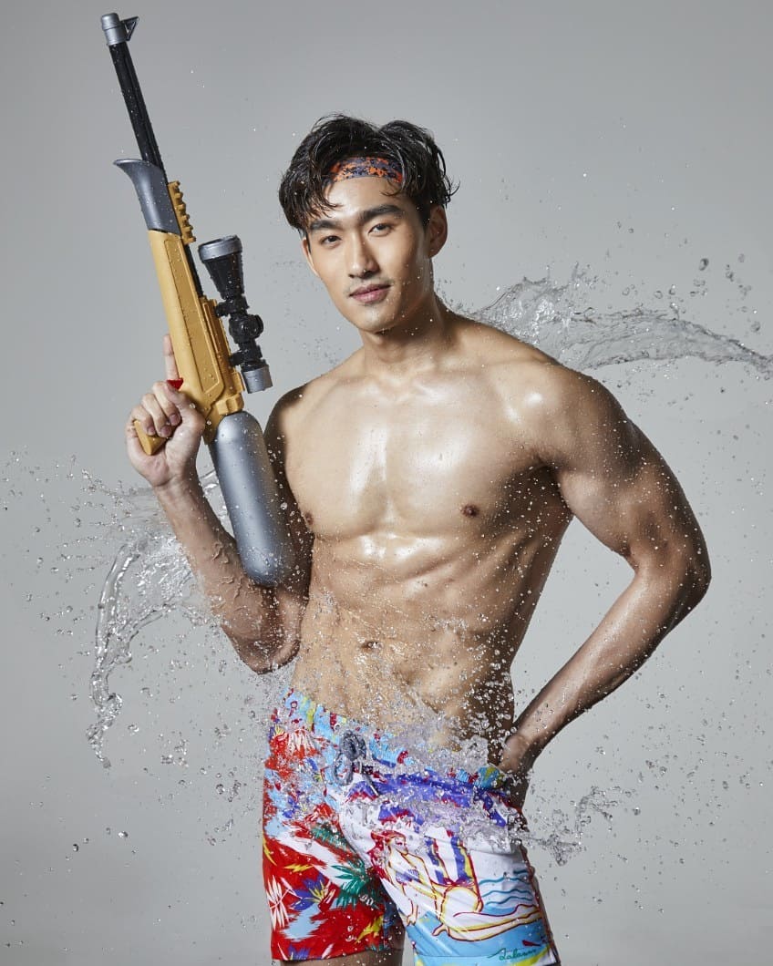 ชายหล่อ หุ่นแซ่บ 21