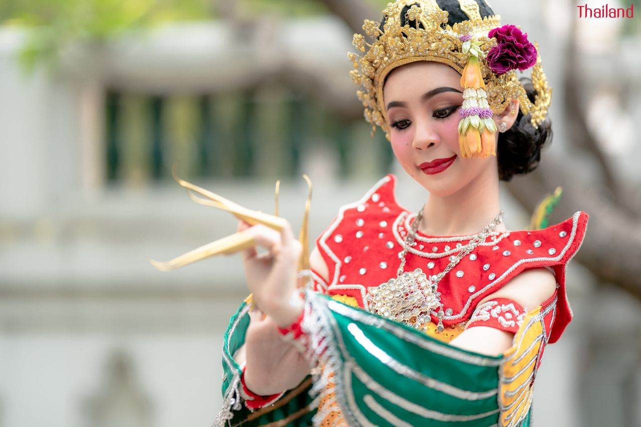 Kinnaree - Thai dance, มโนราห์บูชายัญ | THAILAND 🇹🇭