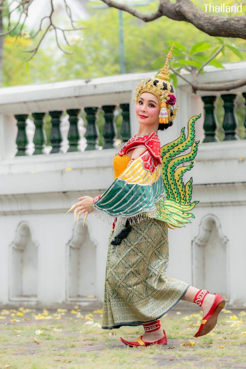 Kinnaree - Thai dance, มโนราห์บูชายัญ | THAILAND 🇹🇭