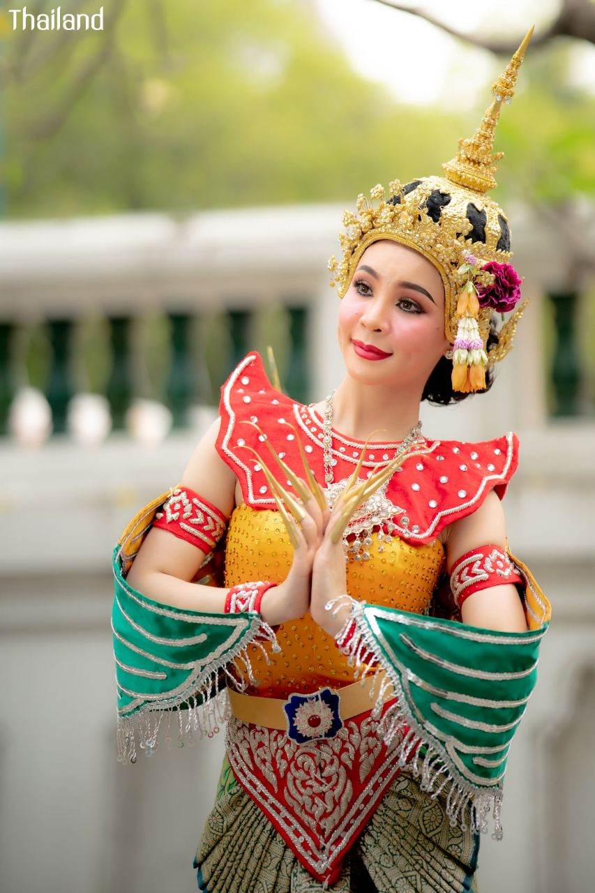 Kinnaree - Thai dance, มโนราห์บูชายัญ | THAILAND 🇹🇭