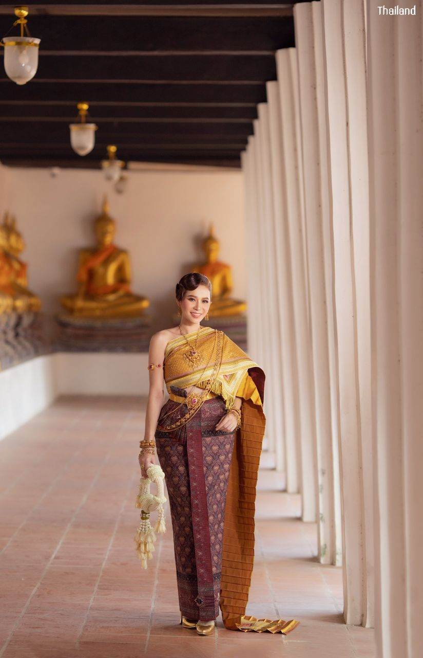 THAI WEDDING DRESS, THAI NATIONAL COSTUME | THAILAND 🇹🇭