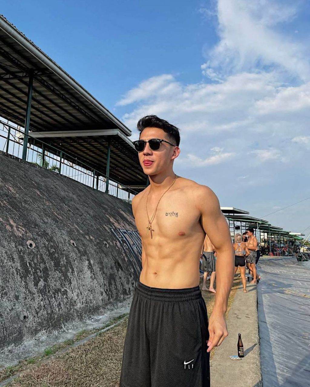 ร้อนร้อน ถอดถอด ( 26 )